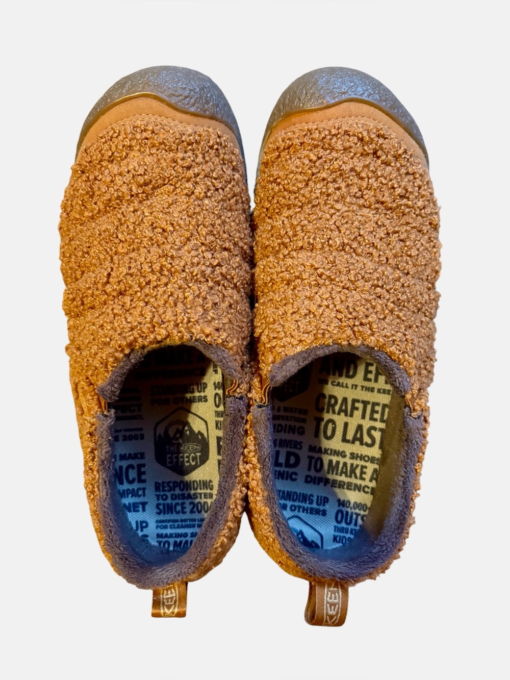 KEEN Women's Howser III Slip-on Sneakers [Camel]
Size 8.5